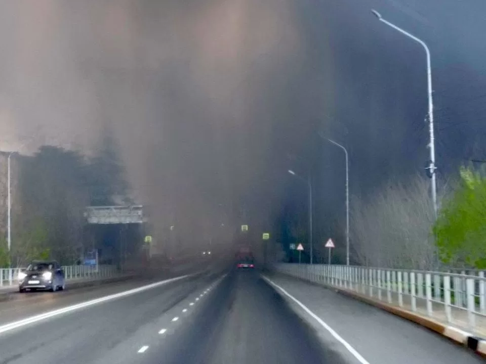 Наслідки пожежі на НПЗ у Туапсе / Фото: Exilenova+