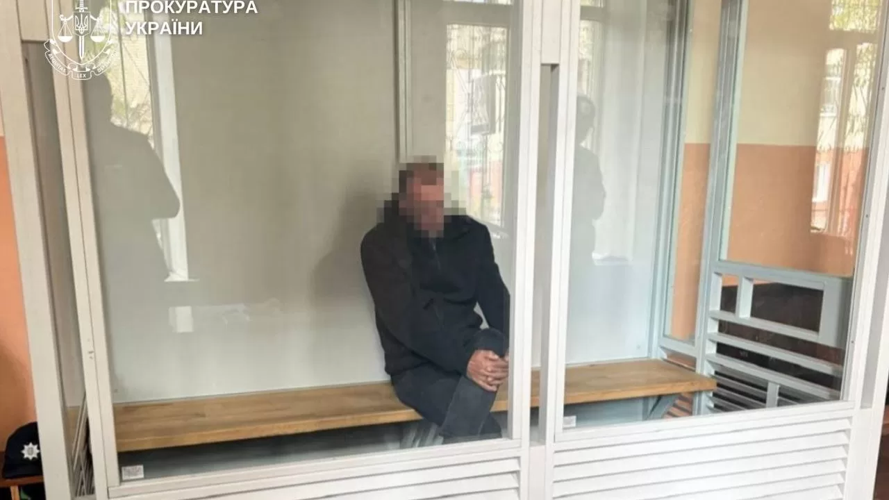 В Хмельницкой области мужчину подозревают в изнасиловании несовершеннолетней: суд избрал меру пресечения / Фото: Прокуратура