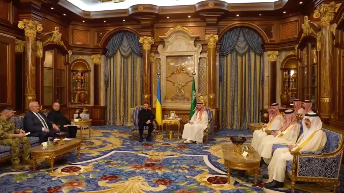 Встреча Владимира Зеленского и наследного принца Саудовской Аравии Мухаммада бин Салмана / Скриншот