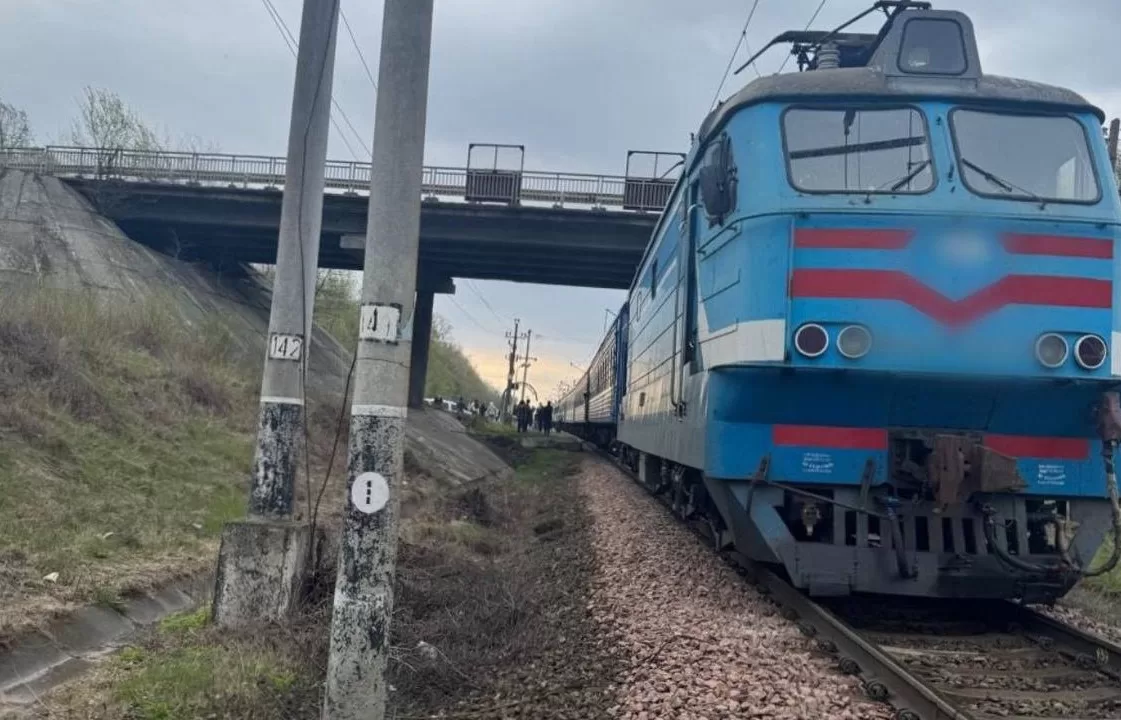 В Обухівському районі під колесами потяга загинув чоловік / Фото: Нацполіція