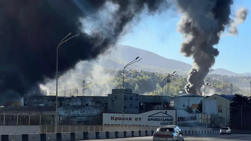 Пожар на НПЗ в Туапсе / Фото: росСМИ