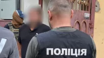 Задержание подозреваемого в мошенничестве / Фото: Полиция Одесской области