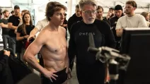 Тому Крузу было 62 года, когда он снимался в фильме «Миссия невыполнима: Финальная расплата» / Фото: Capital Pictures/Alamy/www.alamy.com