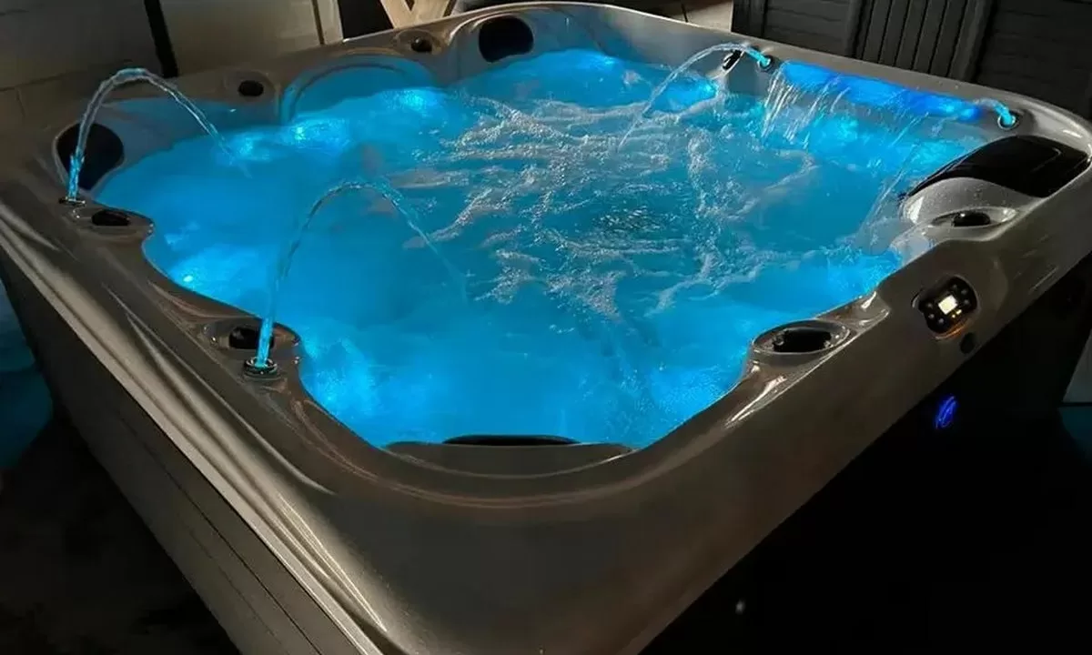 Imperial Pools Замовити гідромасажний басейн крижані бочки купити джакузі ImperialPools ціни Дніпро Київ Харків Львів Одеса Полтава