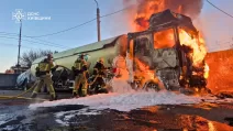 Fire at the site of the strike on the Kyiv region / Photo: SES