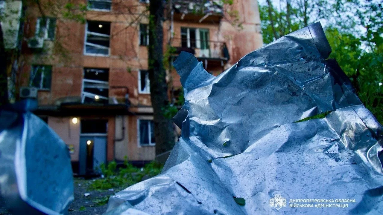 Пошкоджений вибухом будинок у Дніпрі / Фото: Дніпропетровська ОВА