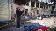Поліція на місці удару по Сумах / Фото: Нацполіція