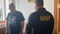 Посадовця Рівненської облради засудили за одержання майже пів мільйона гривень хабаря / Фото: НАБУ