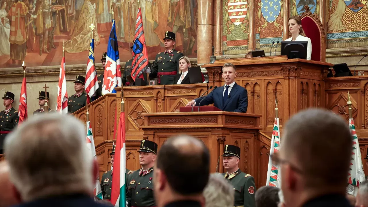 Петер Мадьяр официально стал премьер-министром Венгрии / Фото: Bődey János/Telex