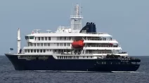 Судно MV Hondius / Фото: AP Photo/Misper Apawu