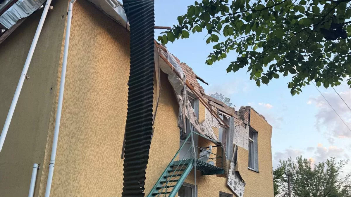 В Фастовском районе в результате вражеской атаки поврежден детский сад / Фото: t.me/Mykola_Kalashnyk