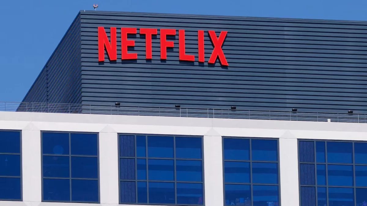 Логотип Netflix на одній із будівель компанії в Голлівуді, Лос-Анджелес / Фото Reuters