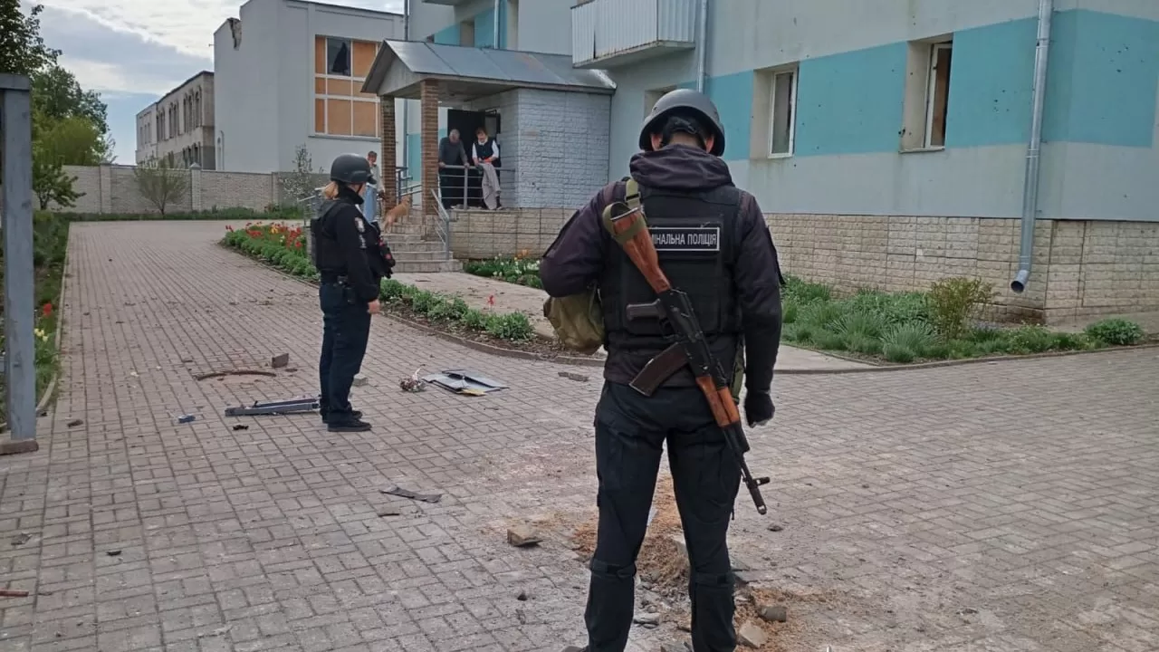 Среди пострадавших в Сумской области — 10-летний мальчик и 13-летняя девочка / Фото: Нацполиция