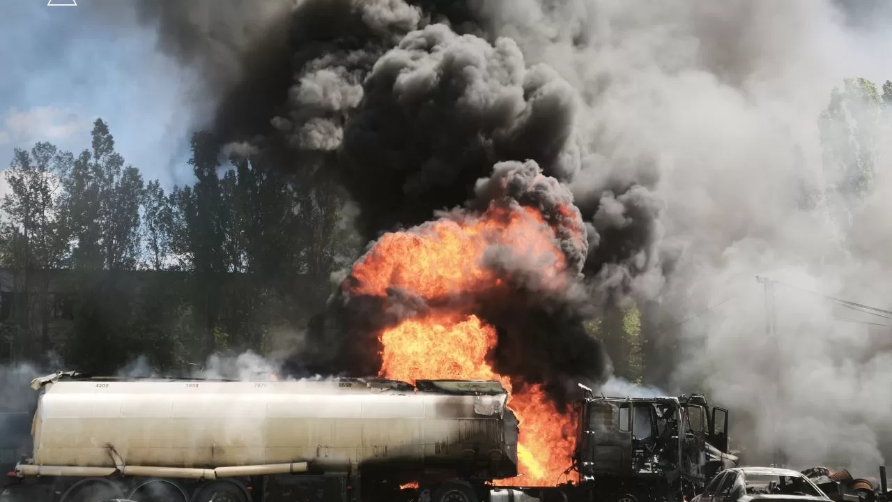 Fire following the Russian attack on Zaporizhzhia / Photo: State Emergency Service