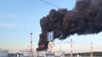 Міноборони підтвердило масштабну атаку на Москву: під ударом НПЗ і нафтобаза / Фото з соцмереж