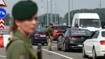 Пограничники на пункте пропуска / Фото иллюстративное: zakordon.rayon.in.ua