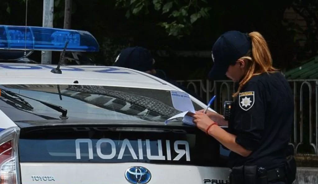 Полиция расследует избиение ветерана / Фото: Полиция Киева