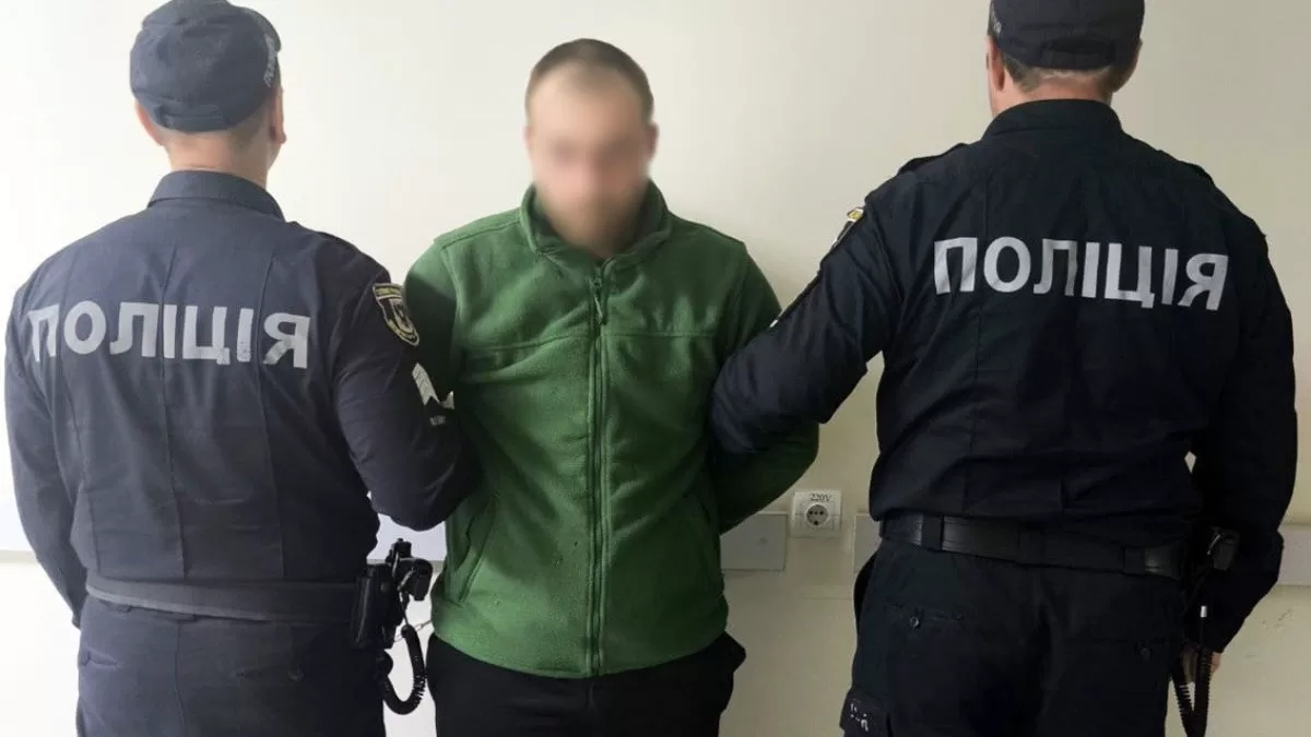 На Чернігівщині чоловіка підозрюють у зґвалтуванні малолітніх падчерок / Фото: Нацполіція