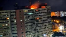 Fire in a residential building in Romania after a Russian UAV strike / Photo: Deutsche Welle