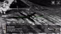 Через мгновение Ту-142 будет ярко гореть / Скриншот