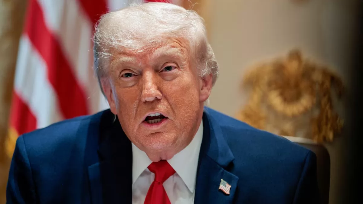 Президент США Дональд Трамп виступає під час засідання уряду в залі засідань у Білому домі, 27 травня 2026 року / Фото Reuters