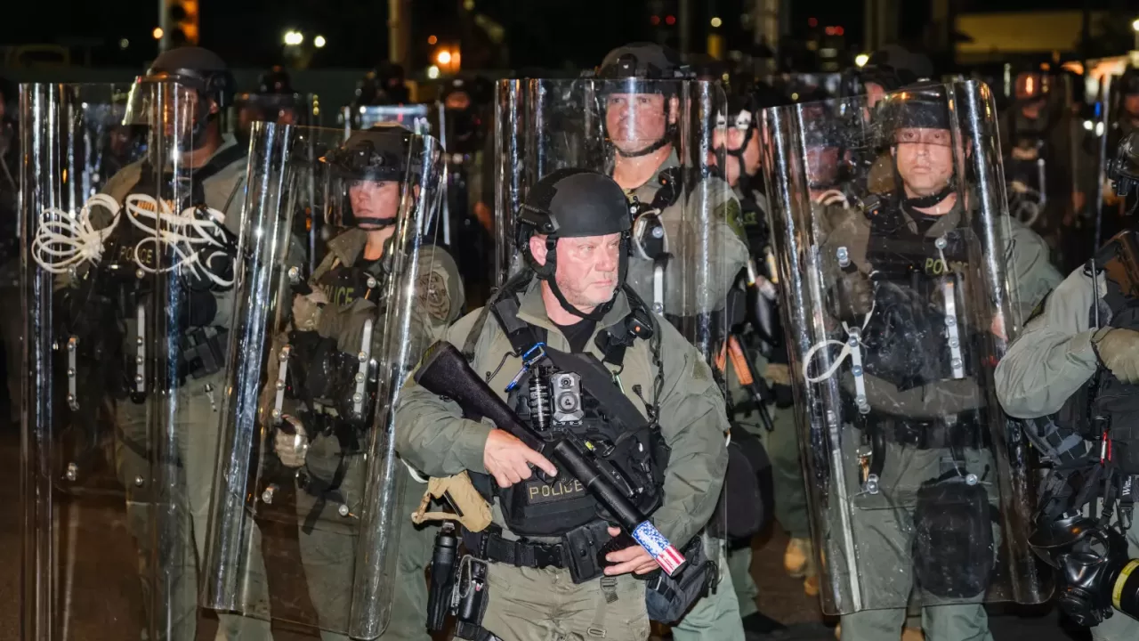 Поліція на протестах у Нью-Джерсі / Фото: New York Post