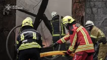 Рятувальники на місці атаки РФ / Фото архівне: ДСНС Київщини