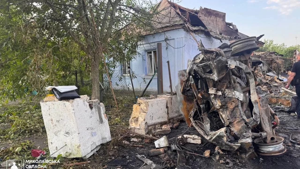 Место попадания «шахеда» в Николаеве / Фото: Николаевская ОВА