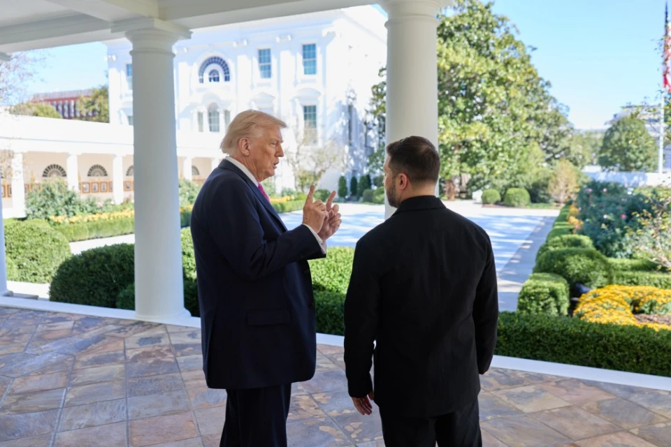 Donald Trump and Volodymyr Zelenskyy at the White House on October 17, 2025 / Photo: Office of the President of Ukraine