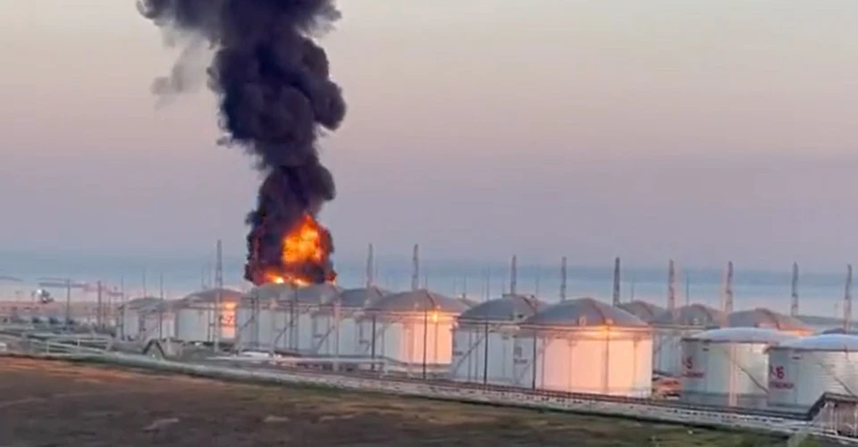Повреждения нефтяного терминала «Таманьнефтегаз» / Иллюстративное фото из открытых источников