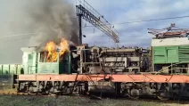 В Харьковской области в результате атаки БПЛА повреждены локомотивы и ранены два железнодорожника / Фото: t.me/MinDevUA