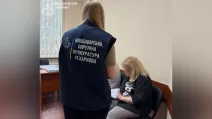 Объявление подозрения чиновнице / Фото: Харьковская областная прокуратура