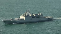 Российский фрегат «Адмирал Григорович», сфотографированный в Ла-Манше в начале мая / Фото: PA Media