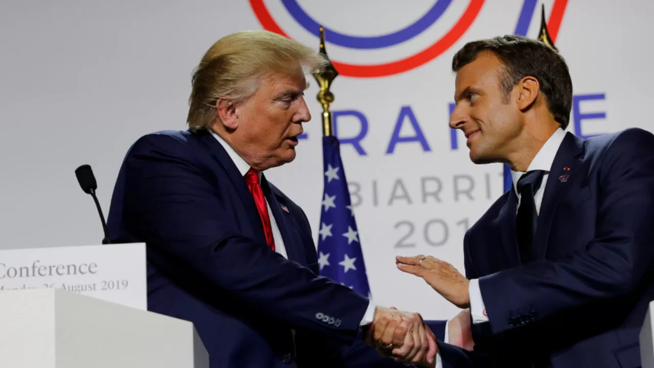 Дональд Трамп и Эмманюэль Макрон на саммите «Большой семерки» во Франции / Фото: Reuters