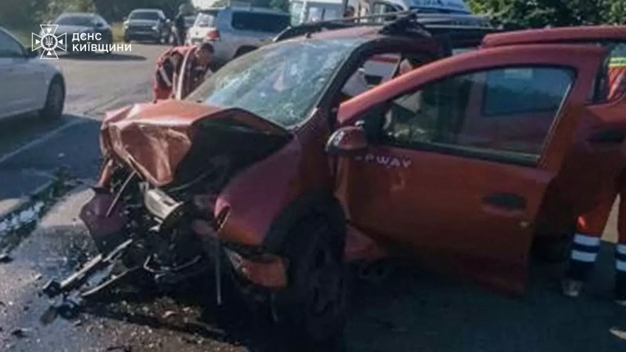 Четверо людей загинули у ДТП на Київщині / Фото: ДСНС