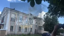 Росіяни вдарили “шахедами” по кінотеатру в центрі Конотопа / Фото: соцмережі