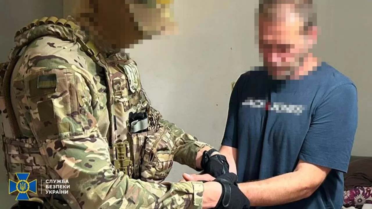 Наводив удари по Запоріжжю: СБУ затримала росіянина у прифронтовому селищі / Фото: СБУ