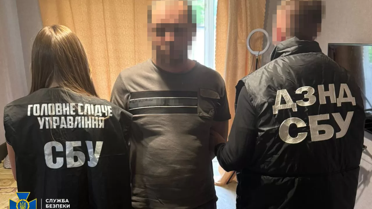 СБУ заявила про затримання агента ФСБ, який готував координати для ударів по Одесі / Фото: СБУ