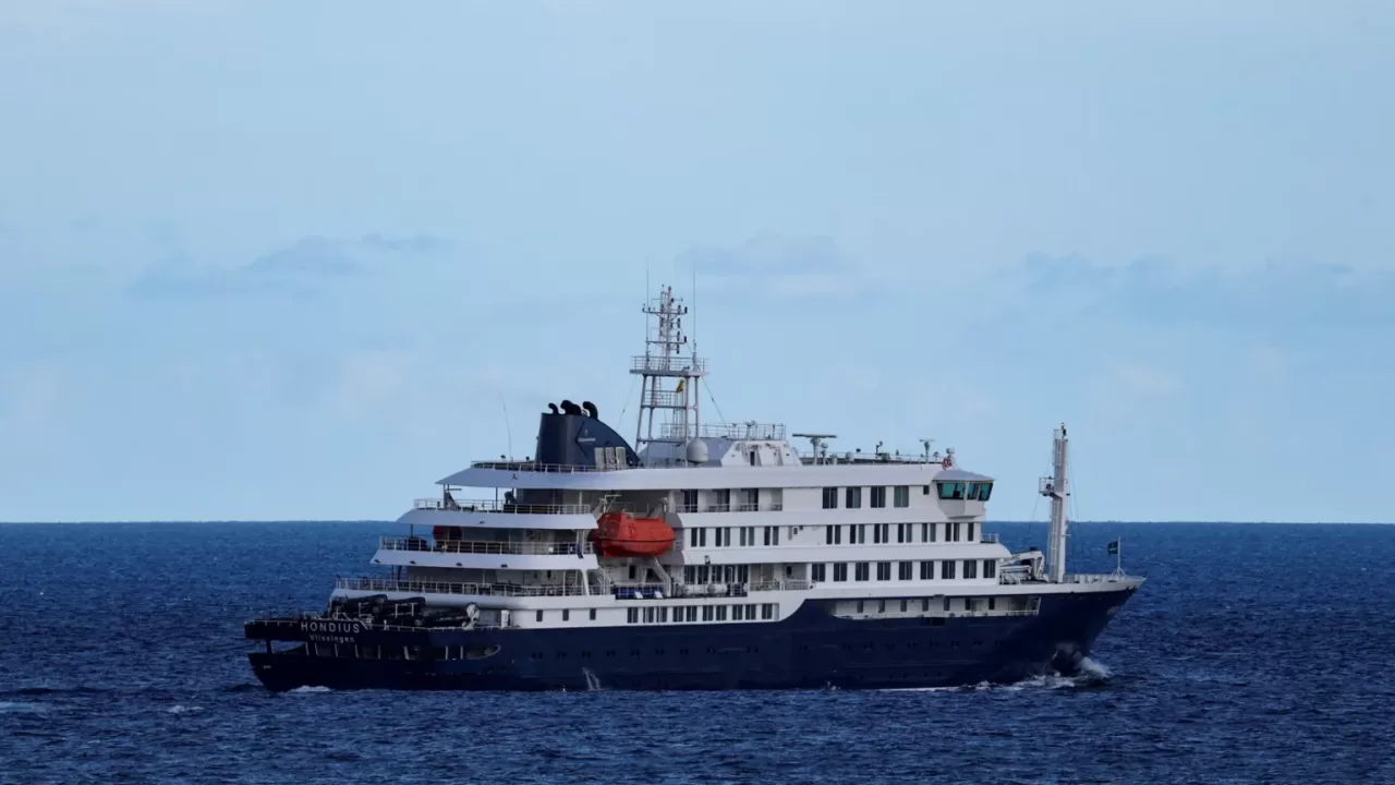 Круїзне судно MV Hondius / Фото: Reuters