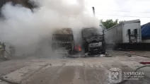 У Харкові після атаки пошкоджені багатоповерхівки, вантажівки й АЗС / Фото: Харківська ОВА