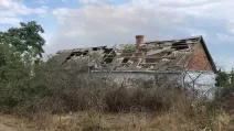 Поврежденный ракетным ударом дом в Одесском районе / Фото: Одесская ОВА