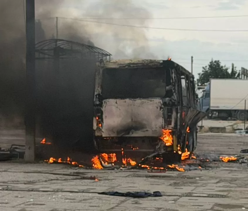 Пожар после удара по Одессе 8 июля / Фото: Одесская ОВА