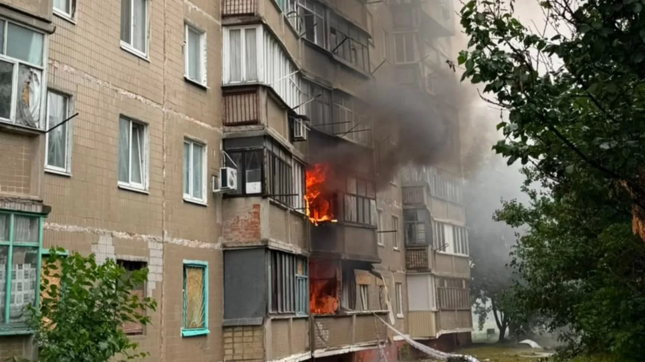 Пожар после удара по Краматорску 10 июля / Фото: Донецкая областная прокуратура