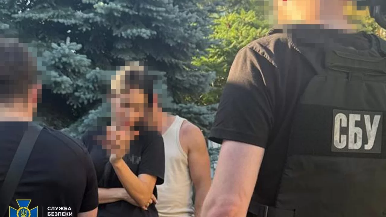 Затримання підозрюваного у розкрадання грошей на ремонт ТЕС / Фото: СБУ