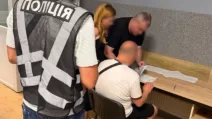 Сексуальна експлуатація дітей та розповсюдження порнографії: у Львові повідомили про підозру місцевому жителю / Фото: Нацполіція