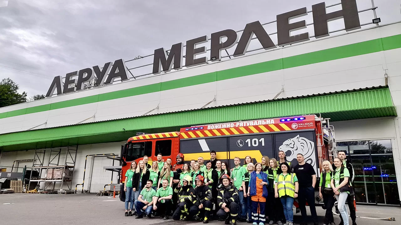 Safety Days у мережі будівельних гіпермаркетів / Фото: Пресслужба ЛЕРУА МЕРЛЕН УКРАЇНА