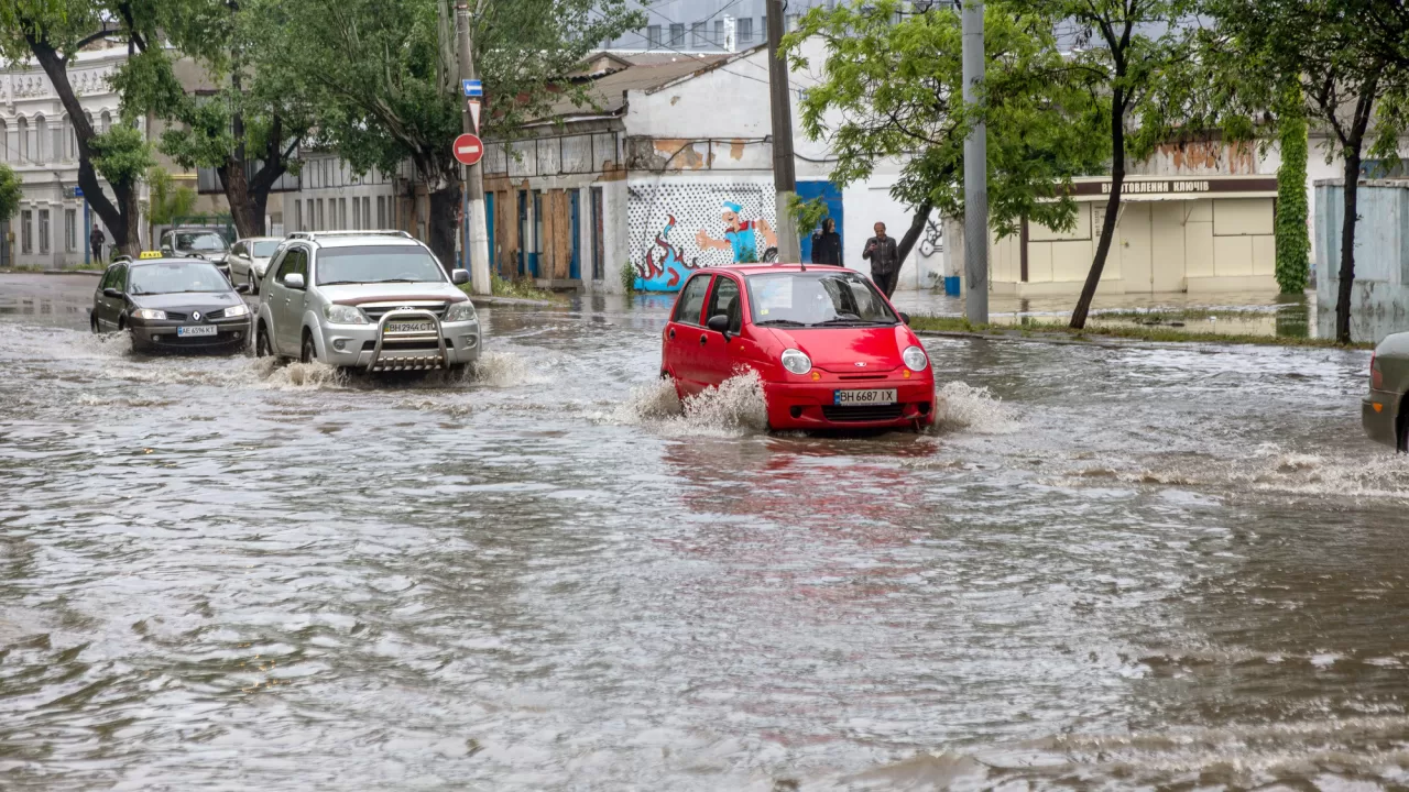 Последствия дождя в Одессе / Фото: depositphotos