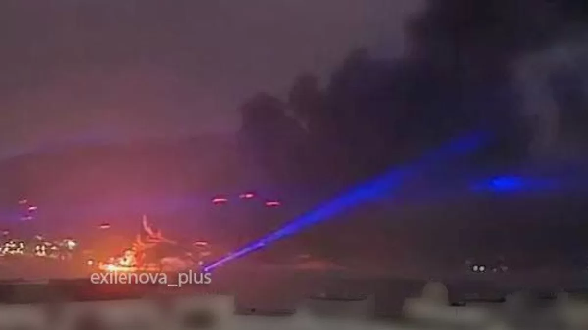 Новороссийский порт в огне. 2 марта 2026 года / Фото: соцсети