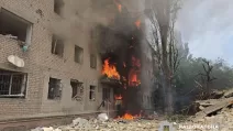 Пожежа в будинку після авіаудару по Слов'янську 23 липня / Фото: Нацполіція