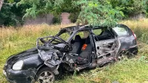 Знищена ударом російського дрона автівка у Харкові 24 липня / Фото:  ГУНП в Харківській області
